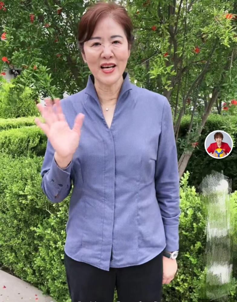 赛后，滕哈赫接受了BBC的采访，谈到了进球功臣加纳乔和霍伊伦，以及对拉特克利夫爵士收购的看法。